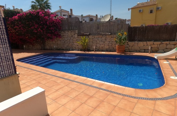 Revente - Villa Detached - Algorfa - La Finca Golf Resort