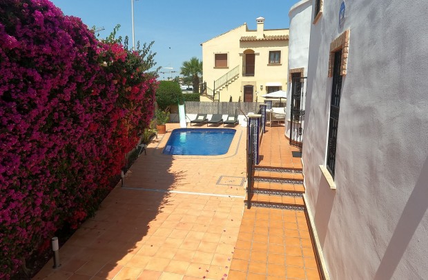 Revente - Villa Detached - Algorfa - La Finca Golf Resort