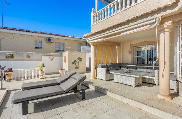 Revente - Villa Detached - Ciudad Quesada