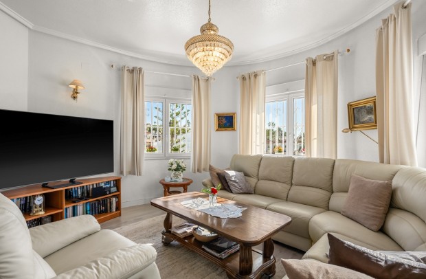 Revente - Villa Detached - Ciudad Quesada