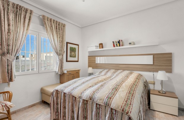 Revente - Villa Detached - Ciudad Quesada