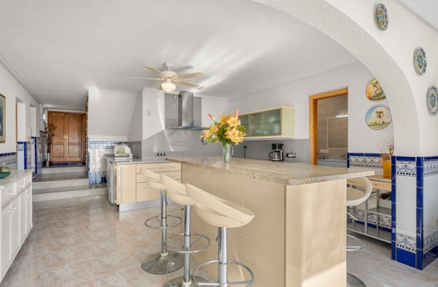 Revente - Villa Detached - Ciudad Quesada