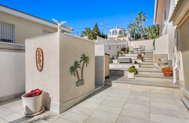 Revente - Villa Detached - Ciudad Quesada