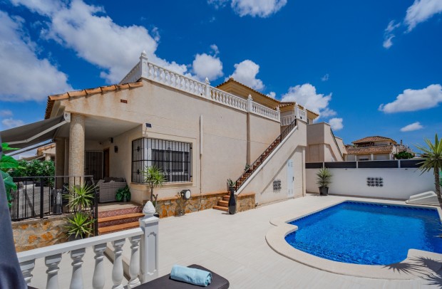 Resale - Villa Detached - Ciudad Quesada - Lo Crispin