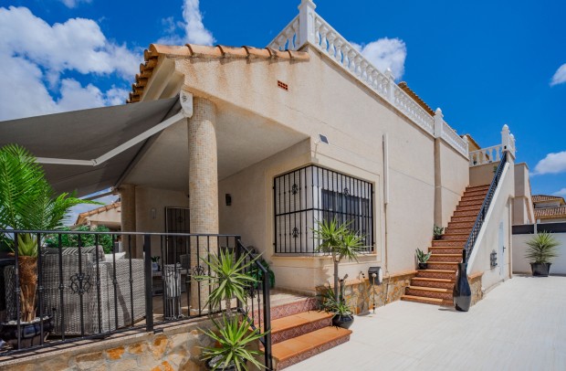 Resale - Villa Detached - Ciudad Quesada - Lo Crispin