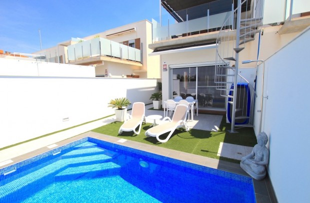 Resale - Villa Detached - Daya Vieja