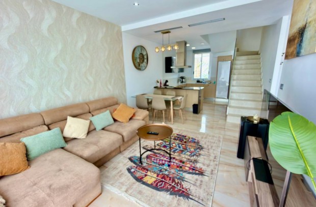 Resale - Villa Detached - Ciudad Quesada