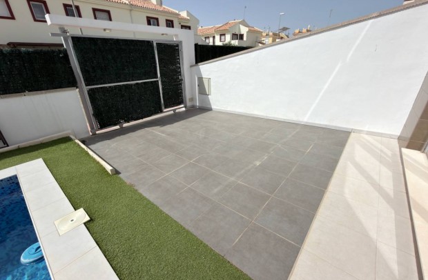 Resale - Villa Detached - Ciudad Quesada