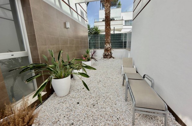 Resale - Villa Detached - Ciudad Quesada