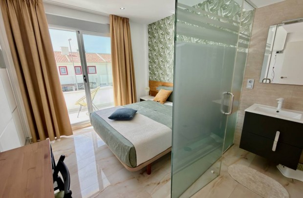 Resale - Villa Detached - Ciudad Quesada