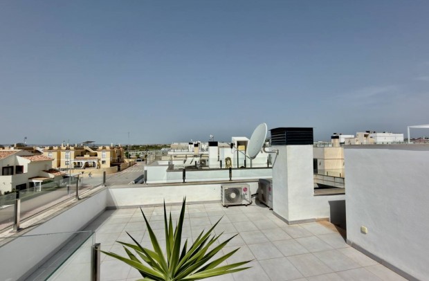 Resale - Villa Detached - Ciudad Quesada