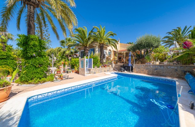 Resale - Villa Detached - Ciudad Quesada