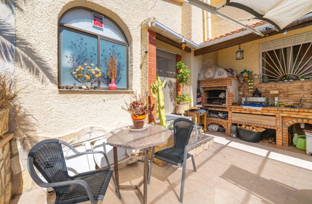 Resale - Villa Detached - Ciudad Quesada