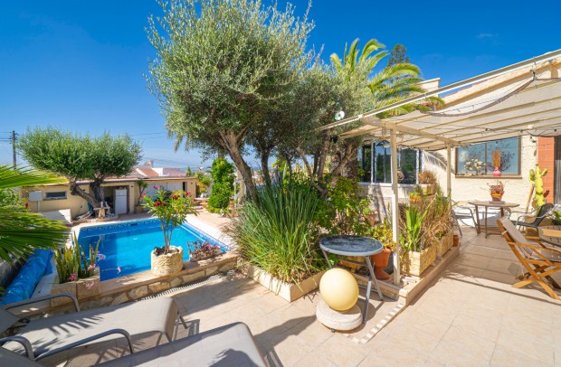 Resale - Villa Detached - Ciudad Quesada