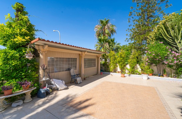 Resale - Villa Detached - Ciudad Quesada