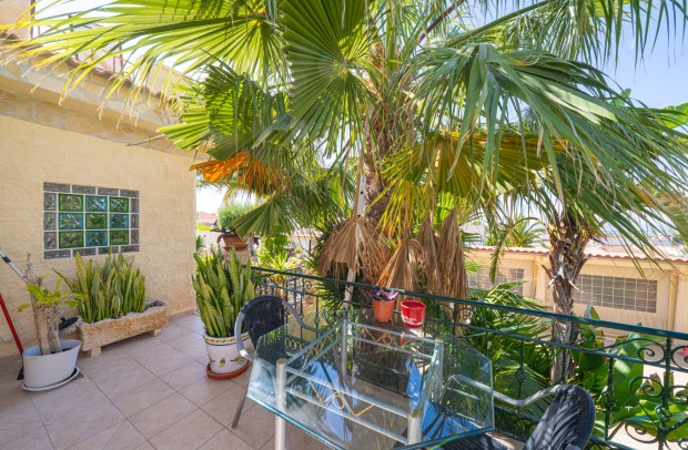 Resale - Villa Detached - Ciudad Quesada