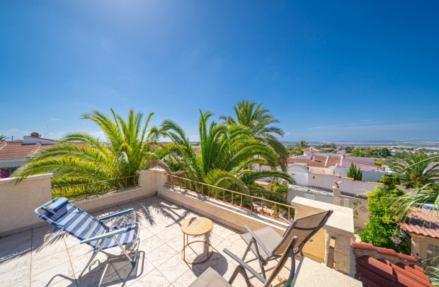 Resale - Villa Detached - Ciudad Quesada