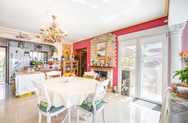Resale - Villa Detached - Ciudad Quesada