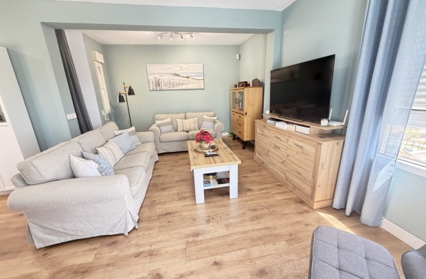 Revente - Villa Detached - Villamartin - Villamartín