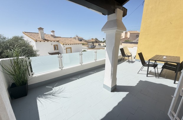 Revente - Villa Detached - Villamartin - Villamartín