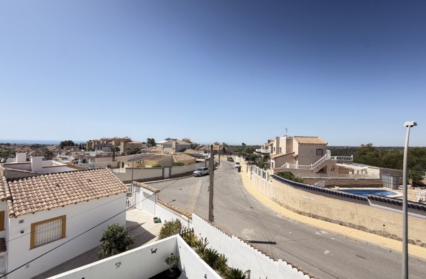 Revente - Villa Detached - Villamartin - Villamartín