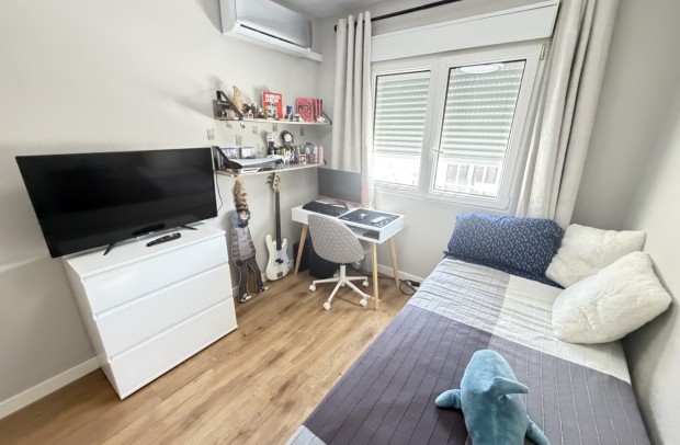 Revente - Villa Detached - Villamartin - Villamartín