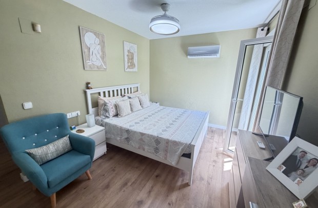 Revente - Villa Detached - Villamartin - Villamartín