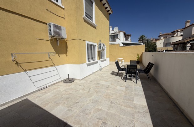 Revente - Villa Detached - Villamartin - Villamartín