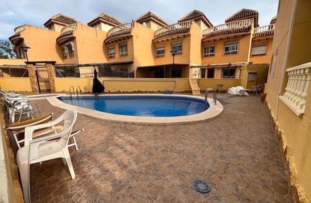 Reventa - Townhouse - Urbanització Els Estanys