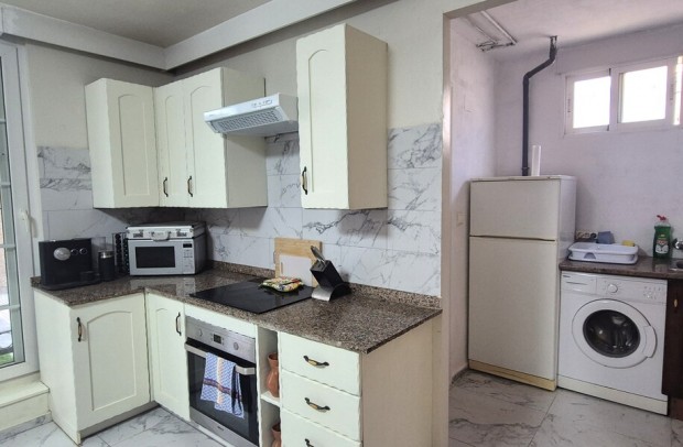 Revente - Villa Detached - Villamartin - Costa Blanca