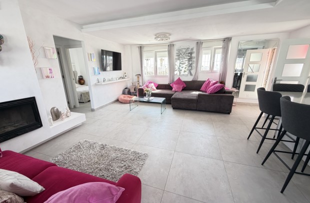 Revente - Villa Detached - San Miguel de Salinas