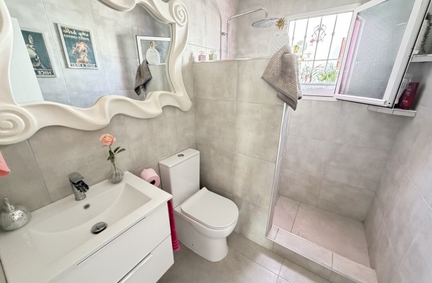 Revente - Villa Detached - San Miguel de Salinas