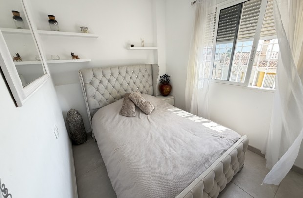Revente - Villa Detached - San Miguel de Salinas