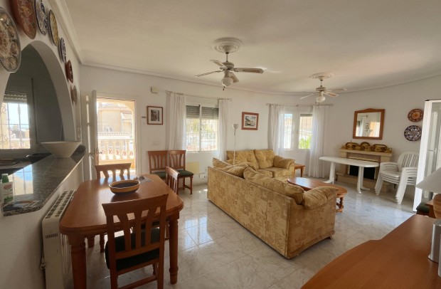 Resale - Villa Detached - Ciudad Quesada