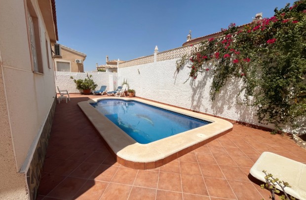 Resale - Villa Detached - Ciudad Quesada