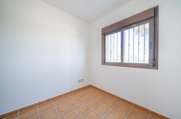 Reventa - Semi-Detached - Algorfa