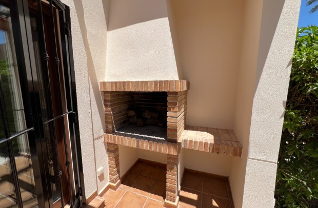 Resale - Villa Detached - Algorfa - La Finca Golf Resort