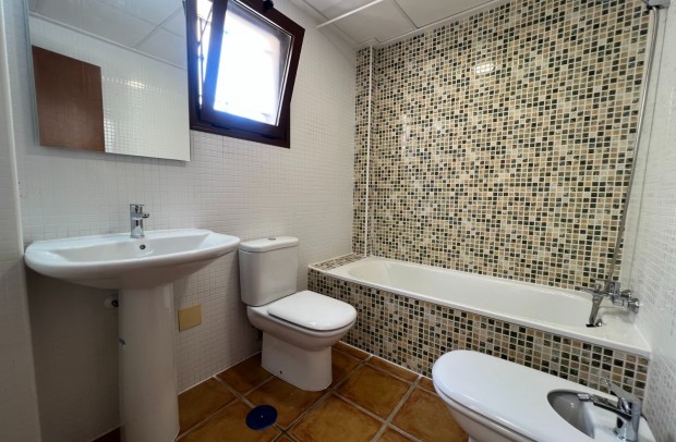 Resale - Villa Detached - Algorfa - La Finca Golf Resort