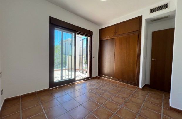 Resale - Villa Detached - Algorfa - La Finca Golf Resort