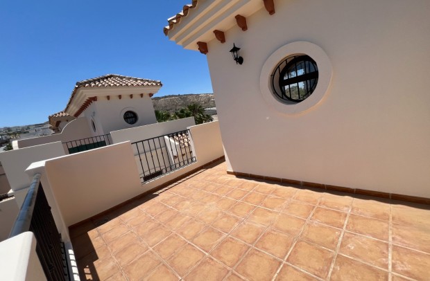 Resale - Villa Detached - Algorfa - La Finca Golf Resort