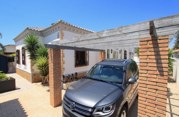 Revente - Villa Detached - Formentera del Segura