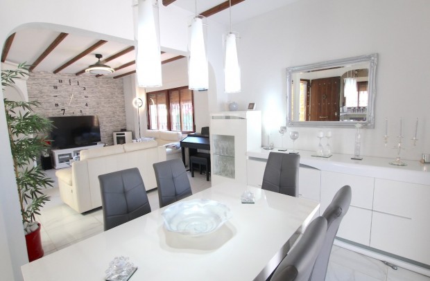 Revente - Villa Detached - Formentera del Segura