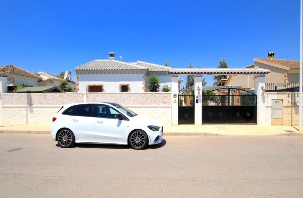 Revente - Villa Detached - Formentera del Segura