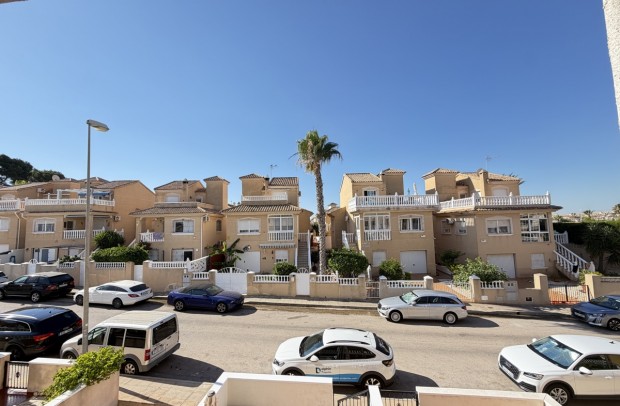 Resale - Apartment - Villamartin - Villamartín