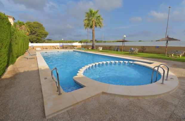 Resale - Town house - Algorfa - Montebello