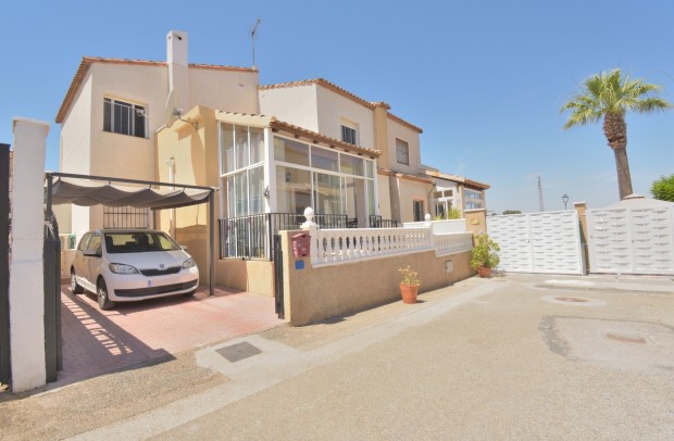 Resale - Town house - Algorfa - Montebello