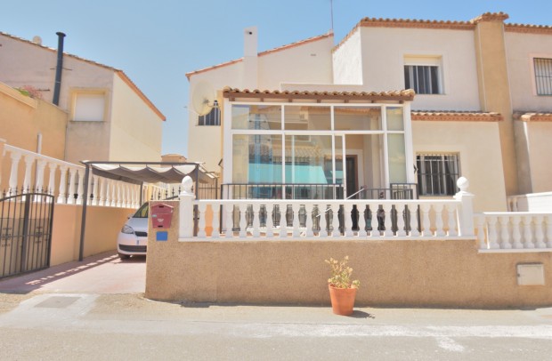 Resale - Town house - Algorfa - Montebello