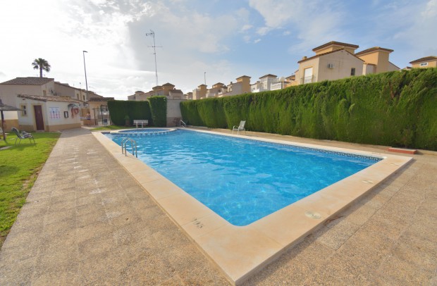 Resale - Town house - Algorfa - Montebello