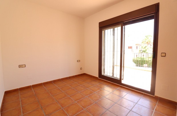 Resale - Semi-Detached - Algorfa - La Finca Golf Resort