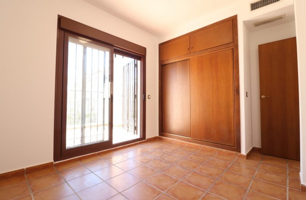 Resale - Semi-Detached - Algorfa - La Finca Golf Resort